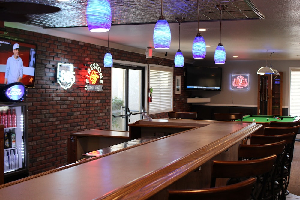 O'cairns Inn & Suites - photo 32