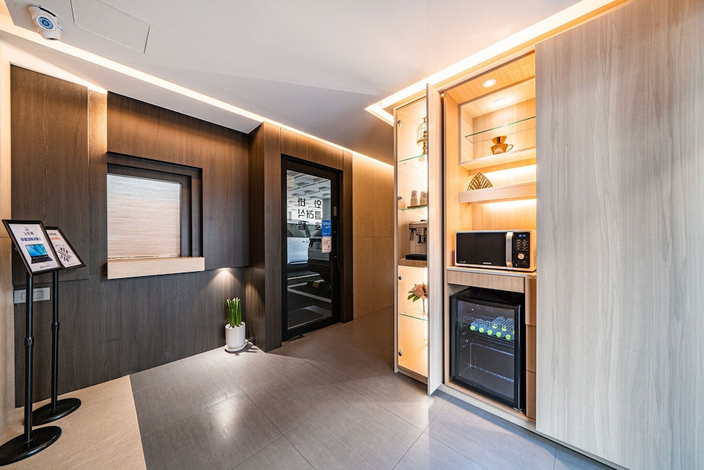 Waba Motel - carbon neutral hotel in Busan