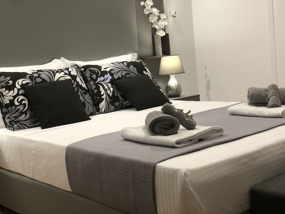 Athenaeum Acropolis Residence — 4-Star Luxury Hotel in Athens, Greece