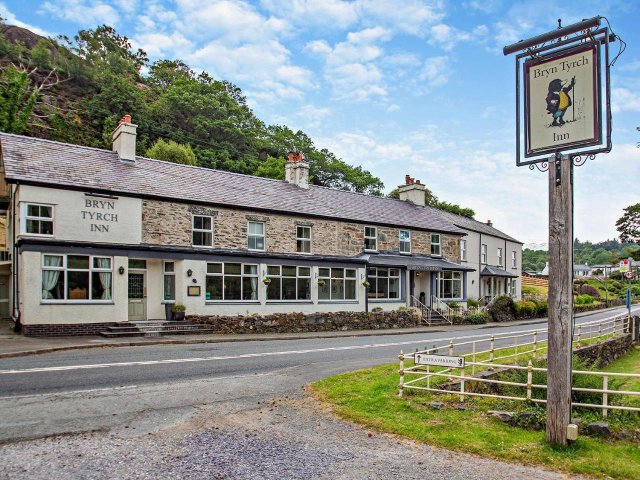 12 Bed in Betws y coed oc 93368