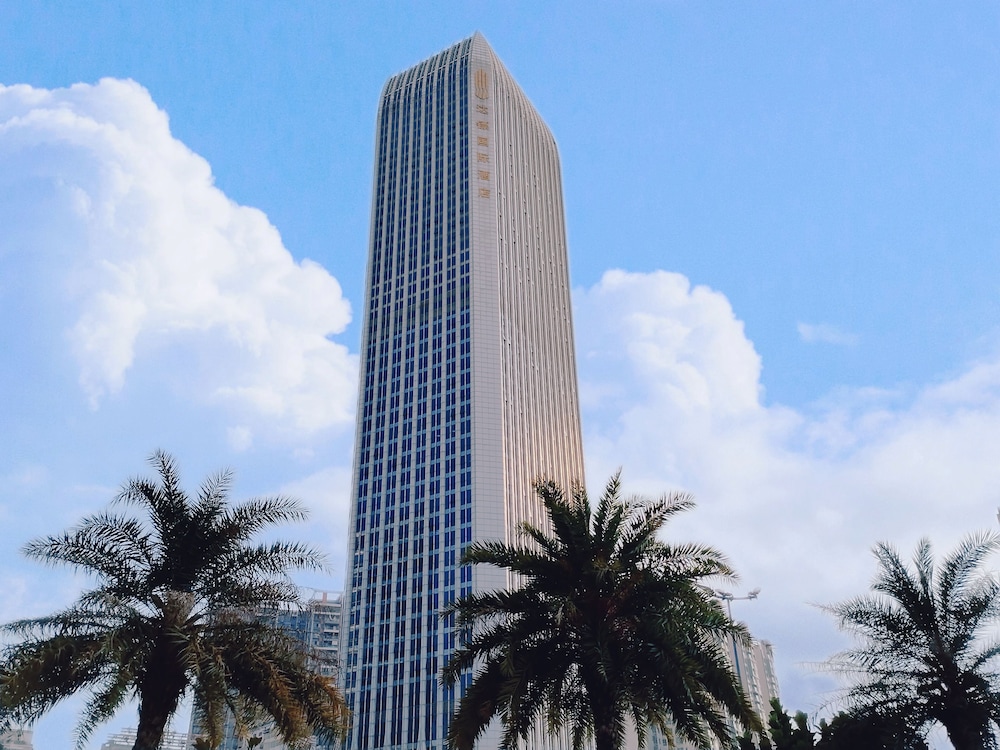 HT legend Hotel — 4-Star Luxury Hotel in Guangzhou, People's Republic of China