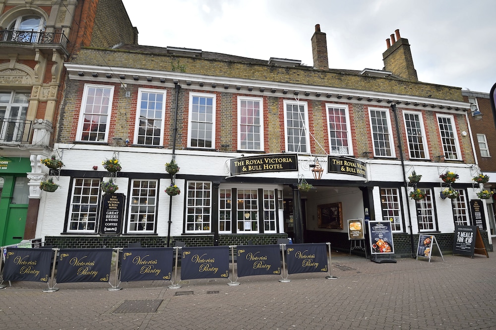 The Royal Victoria & Bull Hotel — hotel in Dartford