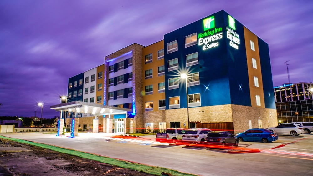 Holiday Inn Express & Suites Dallas Central Market Center by IHG - featured photo