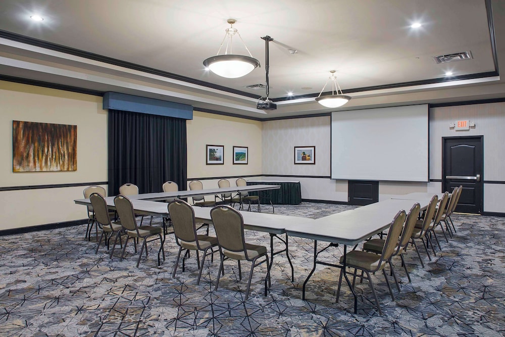 Hilton Garden Inn Jonesboro - photo 51