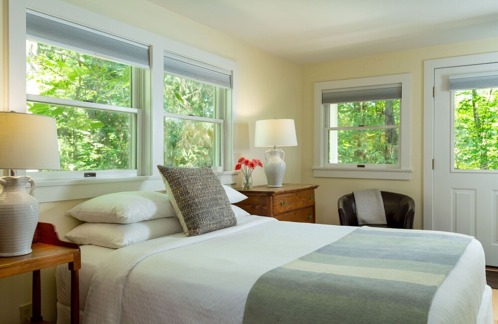 The Woodstock Inn on the Millstream - photo 23