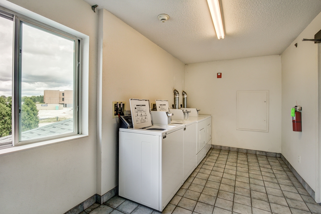 Motel 6 Medina OH Cleveland - photo 22