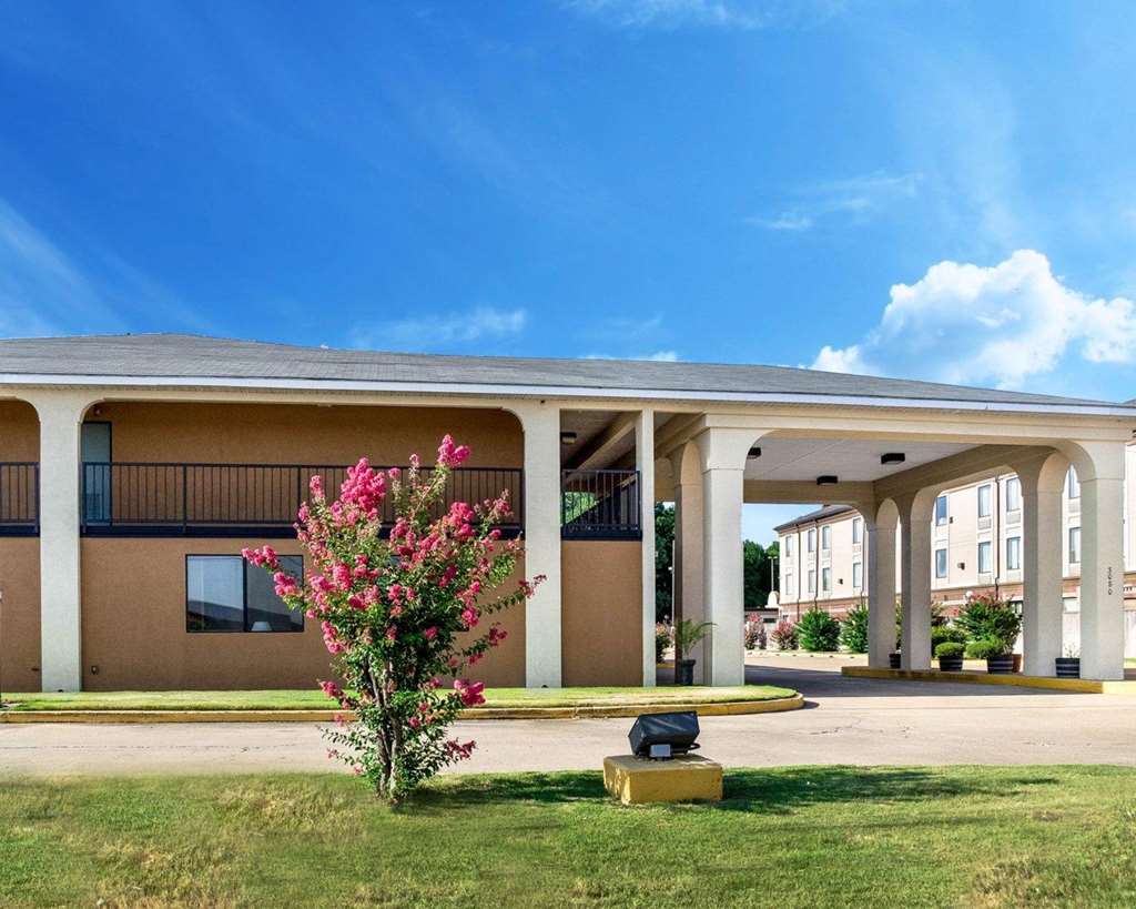 Econo Lodge Greenville MS - photo 2