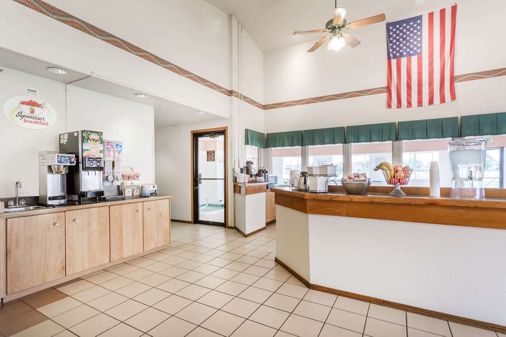 Super 8 by Wyndham Fruita - photo 15