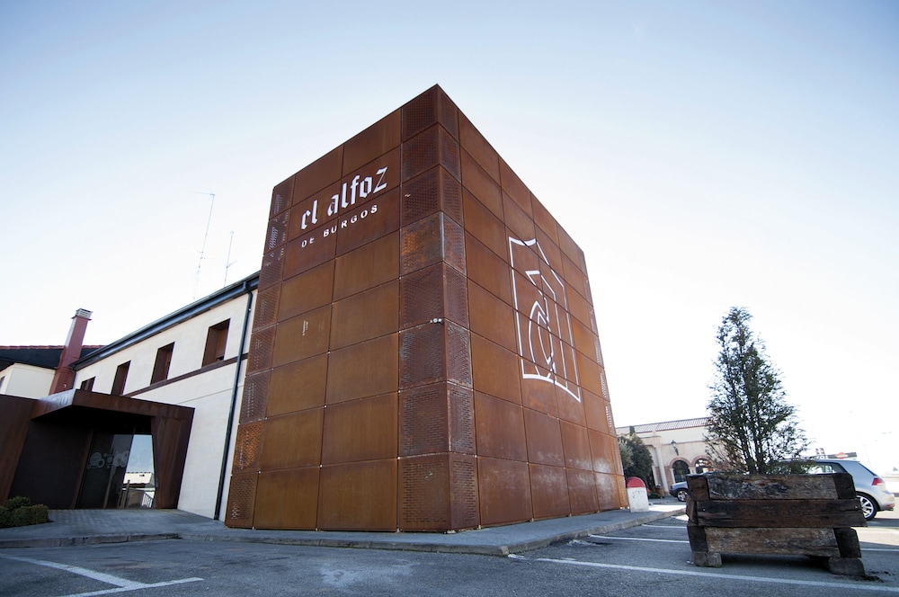 Hotel El Alfoz de Burgos pet-friendly hotel Villagonzalo-Pedernales