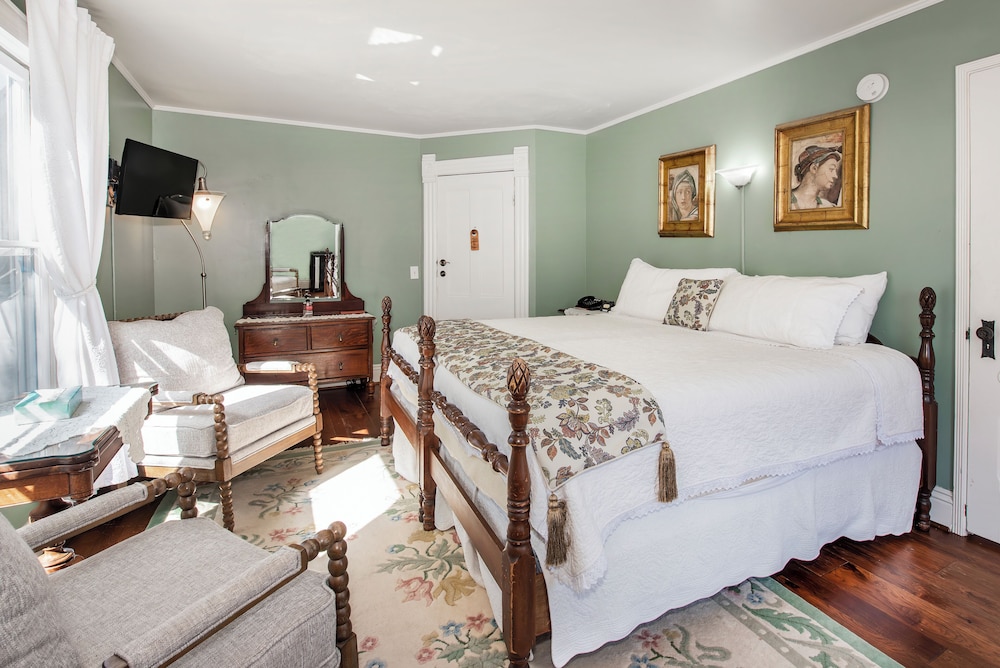 Bath Street Inn - photo 22
