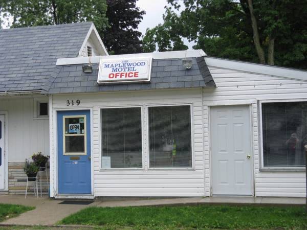 The Maplewood Motel in Kincardine, Canada