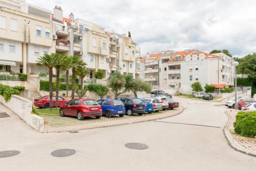 Apartments with WiFi Split 17539 — 4-Star Luxury Hotel in Split, Croatia