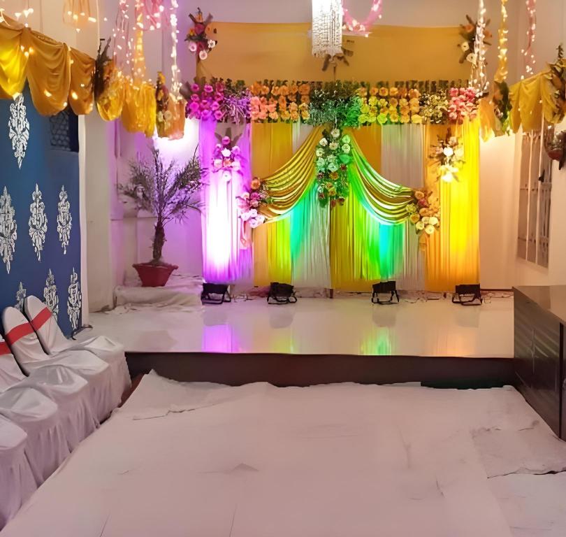 International Hotel — hotel in Gorakhpur
