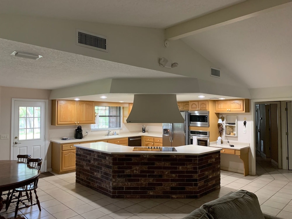 The Grand Oaks Resort - photo 101