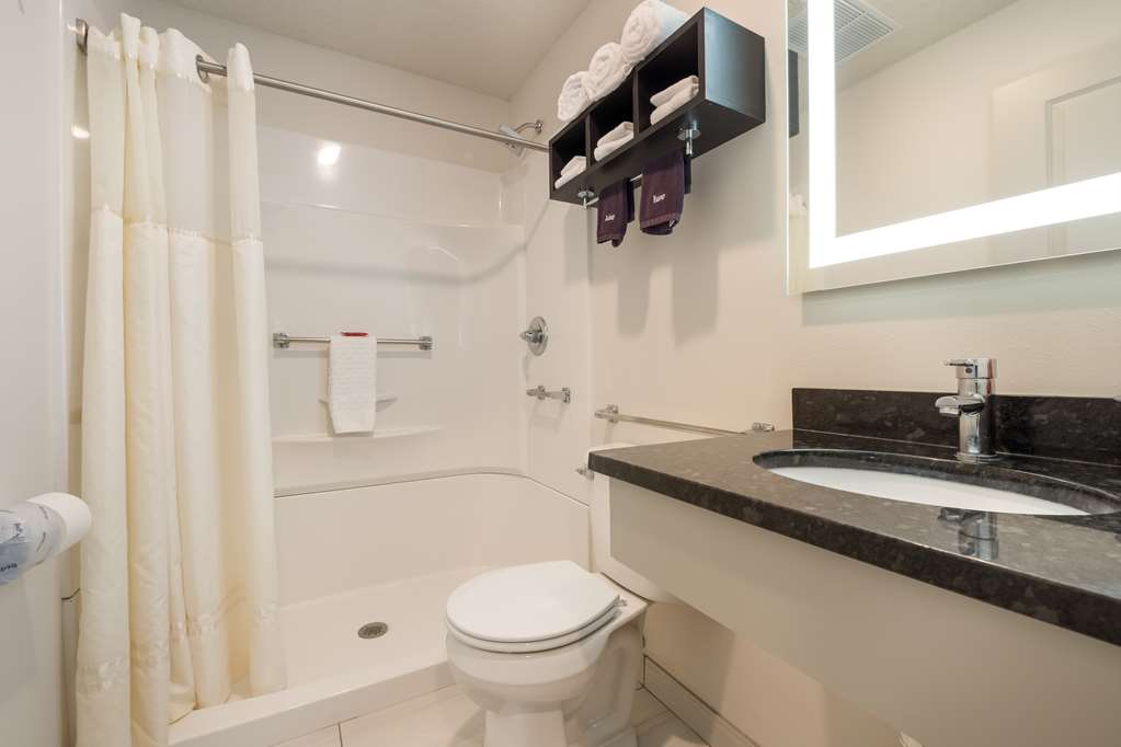 SureStay Hotel by Best Western Thomson - photo 28