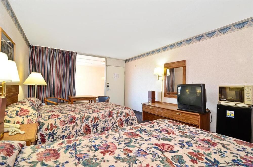 Americas Best Value Inn Sanford - photo 17