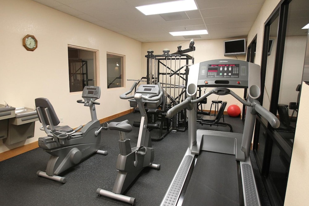 Gateway Studio Suites - photo 25