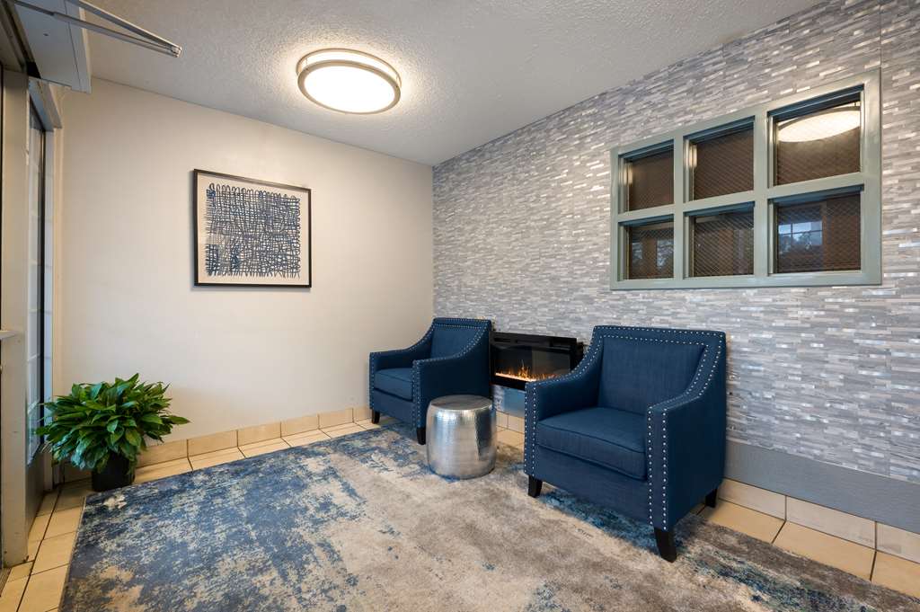 Sonesta Simply Suites Huntsville Research Park - photo 3