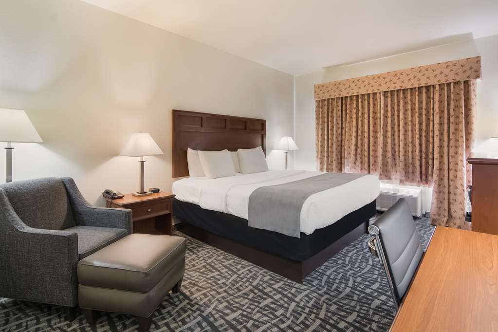 Best Western Comanche Inn - photo 10