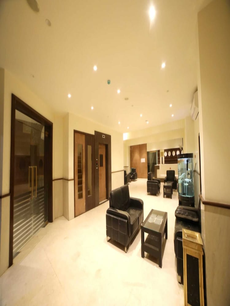 Hotel Pine Tree — Rajkot — photo 4