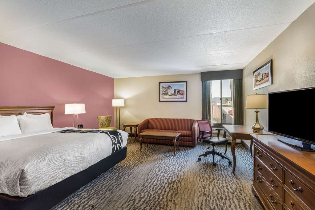 La Quinta Inn by Wyndham Binghamton Johnson City - photo 33