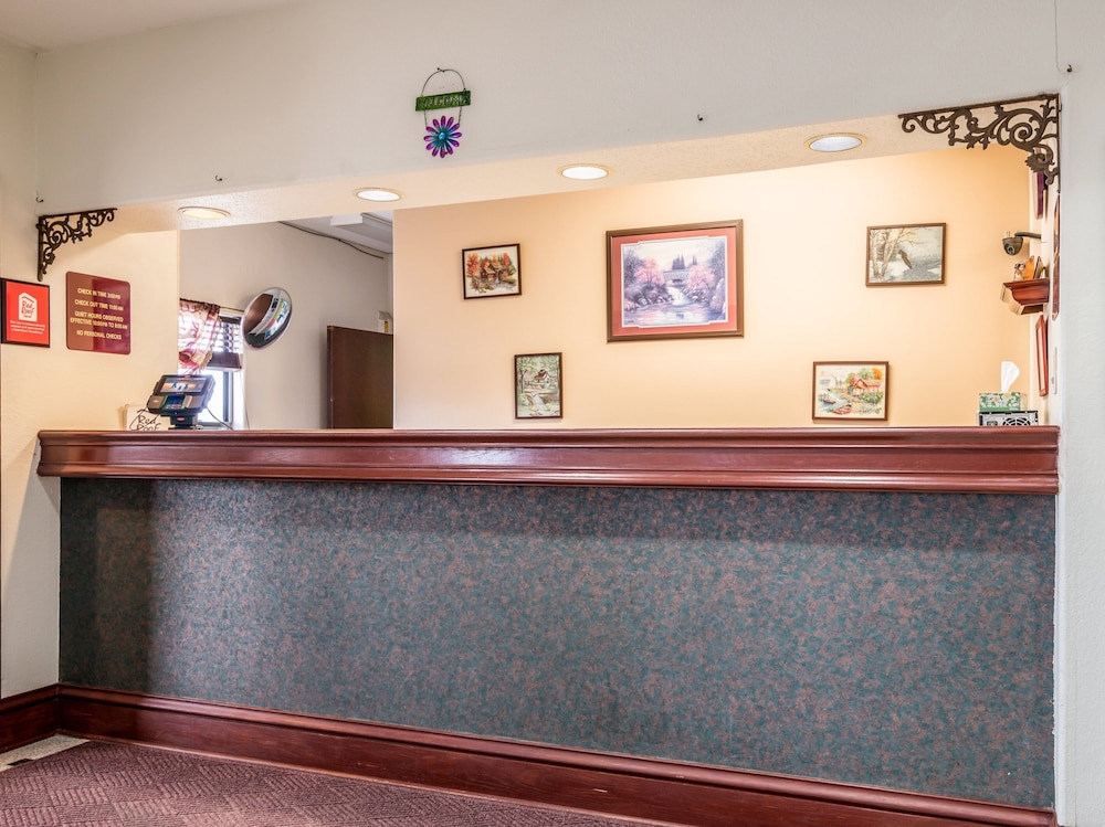 Days Inn by Wyndham Kentland - photo 10