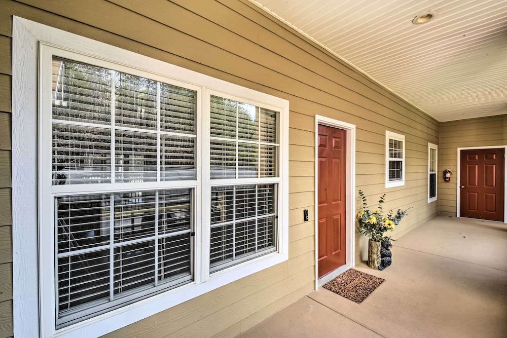 Inviting Kingwood Resort Condo in Clayton - photo 19