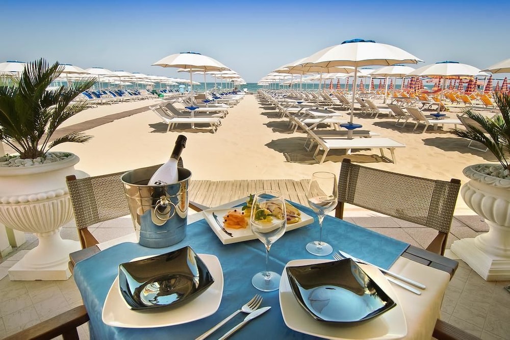 Hotel Mocambo - carbon neutral hotel in Cervia