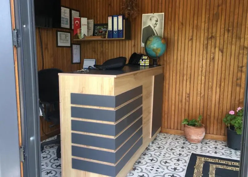 Dusler Vadisi Camlibel in Edremit, Turkey