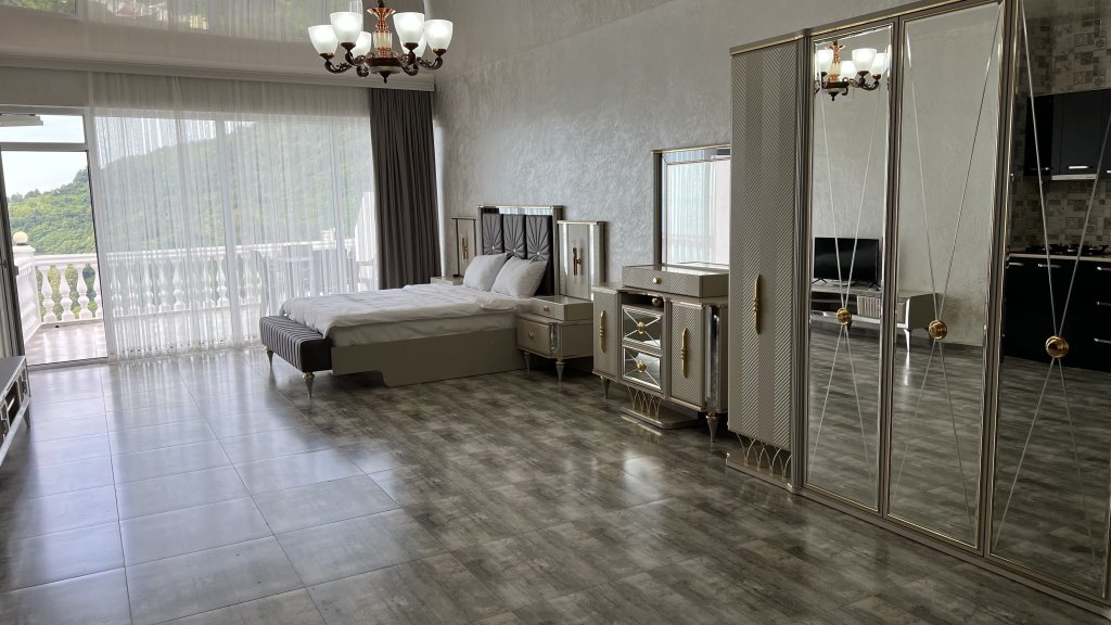 Hotel Zura