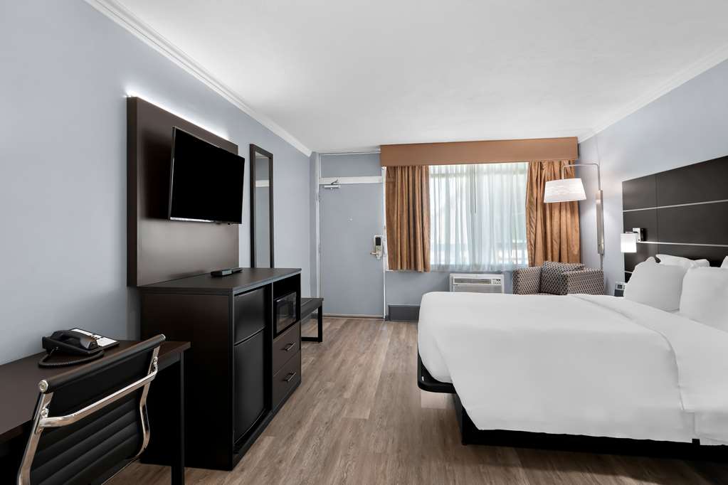 SureStay Plus Hotel by Best Western Brandywine Valley - photo 10