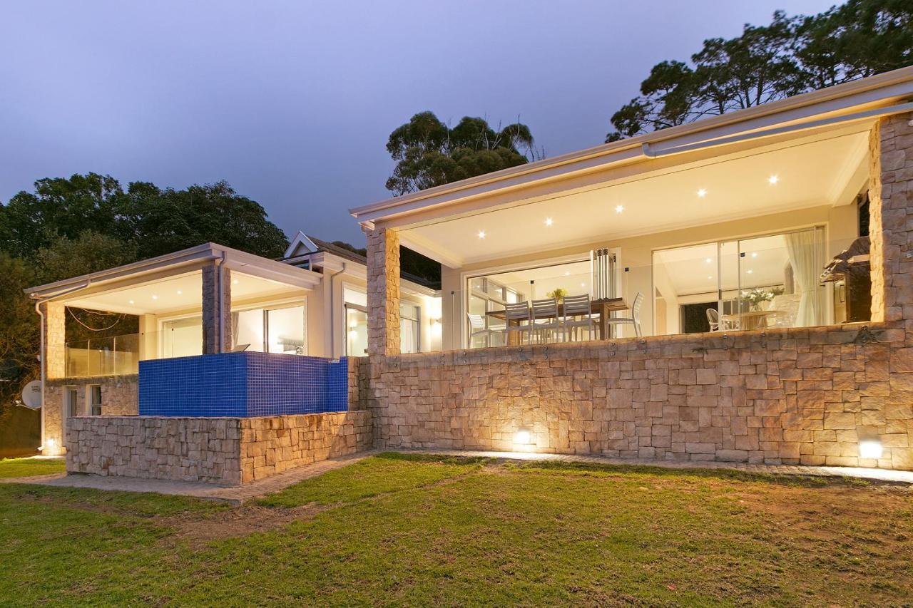 Two Luxury Villas 10 Bed Lyonesse & Lyons Den