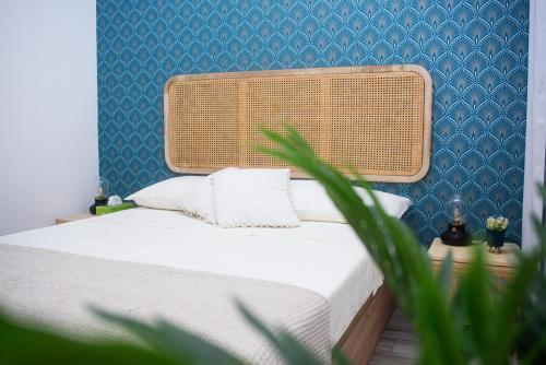 Holiday House ViscaUno — 4-Star Luxury Hotel in Nettuno, Italy