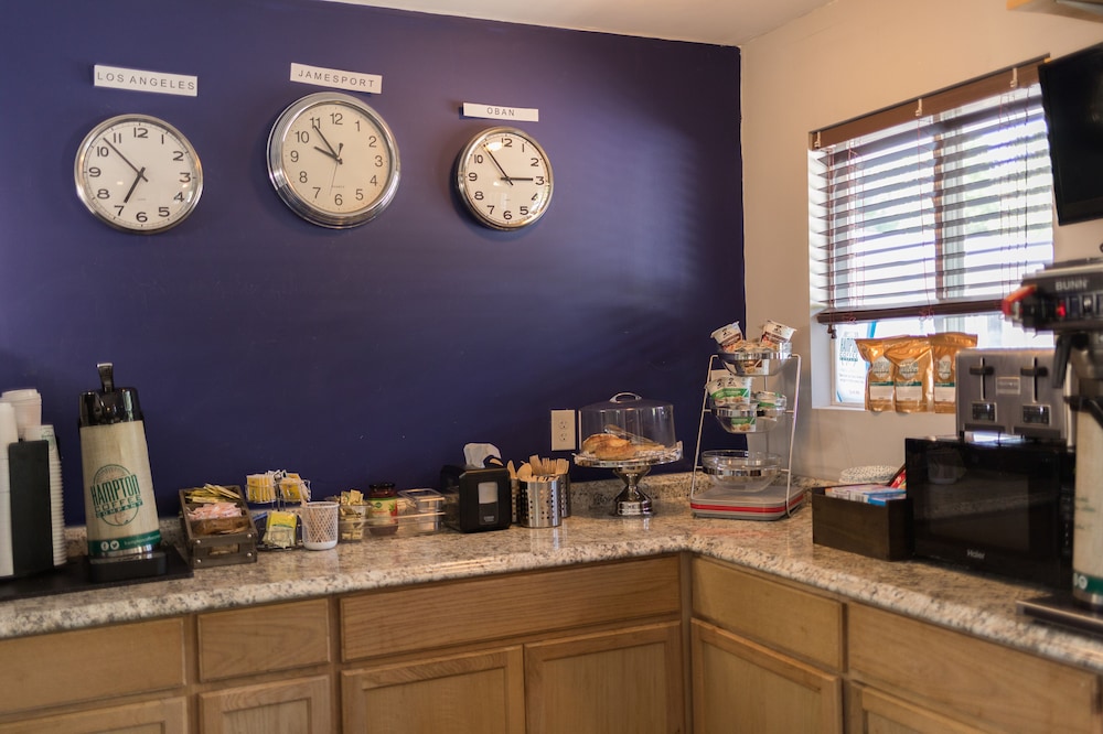 Shorewood Inn - photo 21