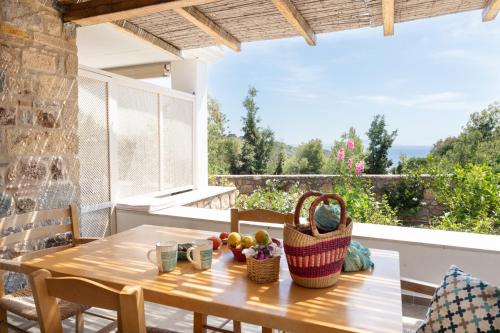 Blue Vista Double Apartment — 4-Star Luxury Hotel in Skala, Greece