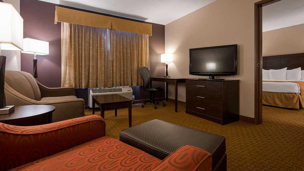 Best Western Flora Inn - photo 8