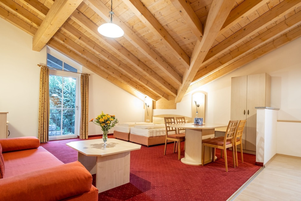 Hotel Alte Post - carbon neutral hotel in Siegsdorf