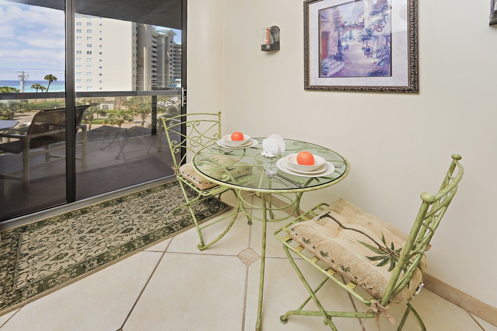 Surfside Resort 206 by RedAwning - photo 12