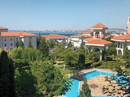 Cozy apartment in Kambani 1 — 4-Star Luxury Hotel in Sveti Vlas, Bulgaria