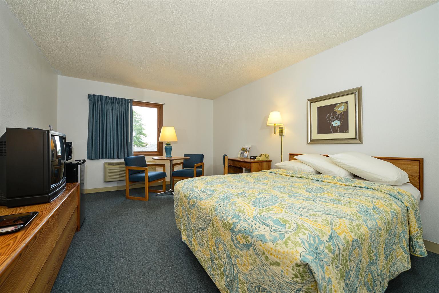 Americas Best Value Inn Wisconsin Rapids - photo 4