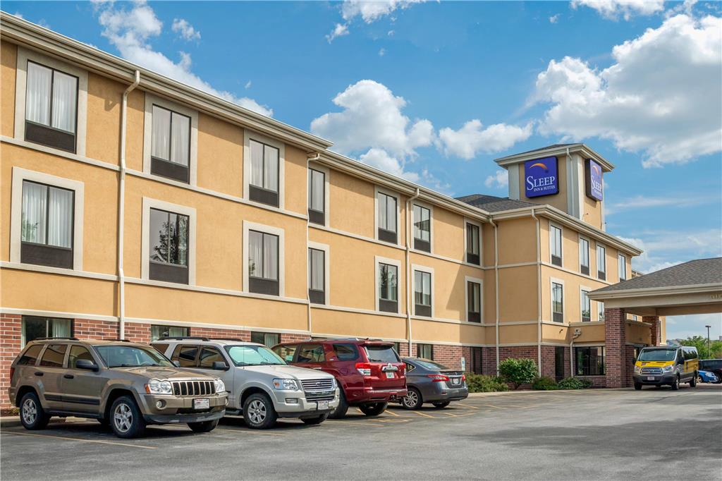 Sleep Inn & Suites Milwaukee Airport - photo 6