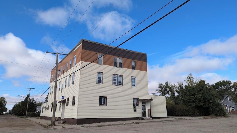 Dinsmore Hotel - last minute hotel in Unknown City