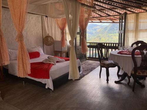 Cabaña Noche De Luna in Jardin, Colombia