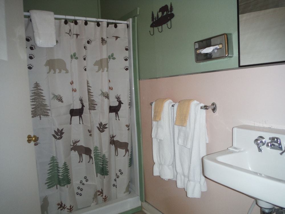 West Walker Motel - photo 33