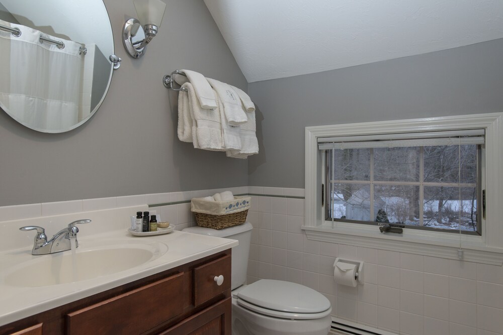 Liberty Hill Inn - photo 47