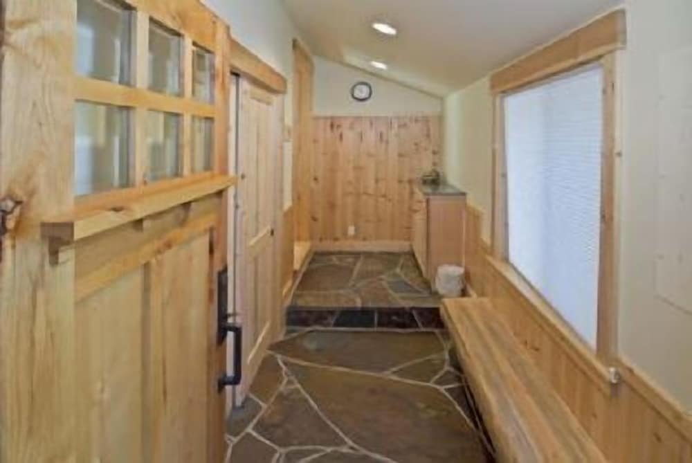 Pine Needle Meadows - photo 16