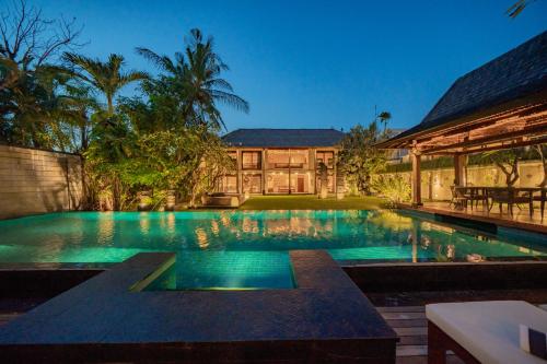 Villa Ramadewa Beachside with Authentic Charm — 4-Star Luxury Hotel in Seminyak, Indonesia