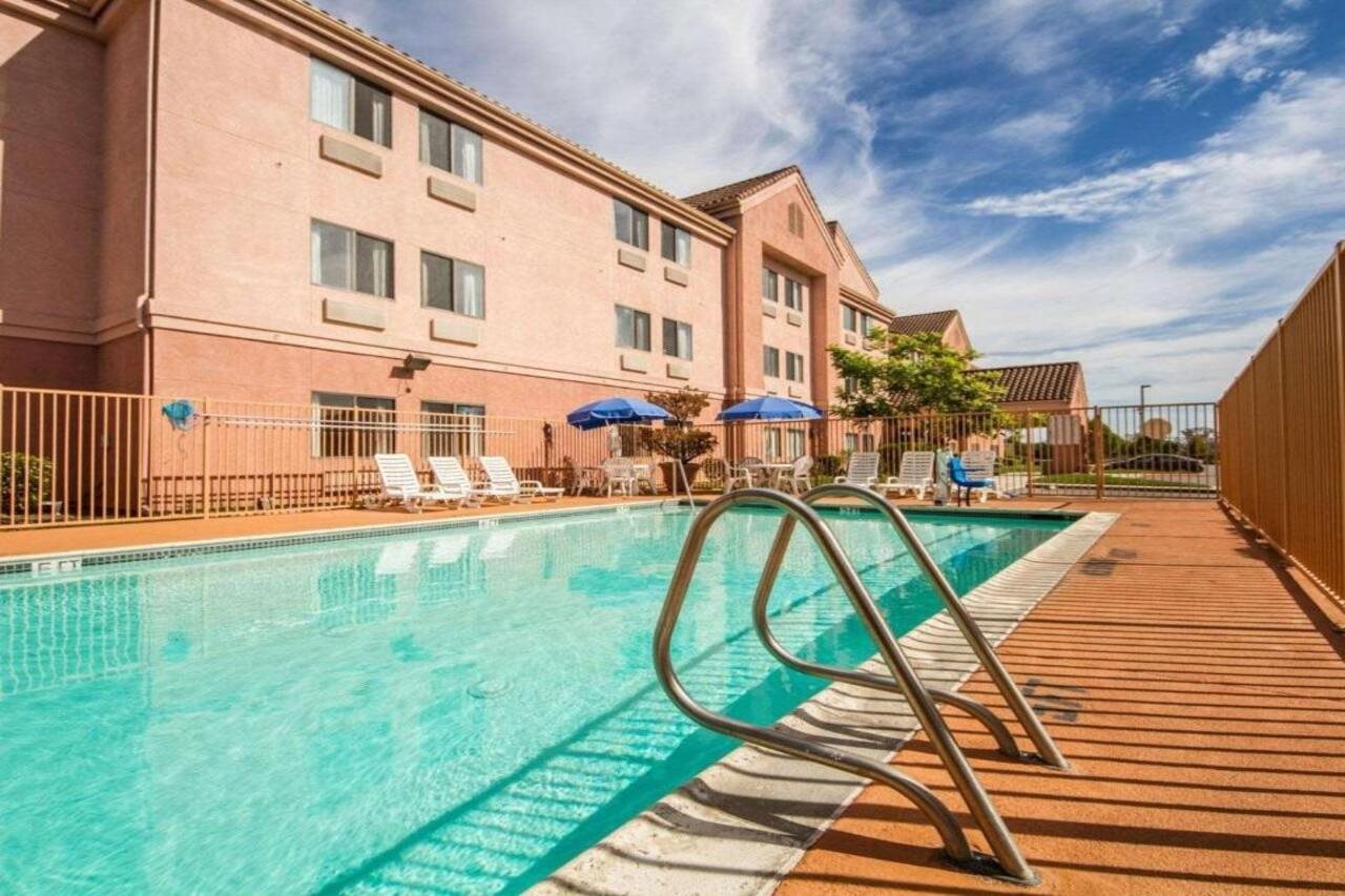 Rodeway Inn Watsonville - photo 3