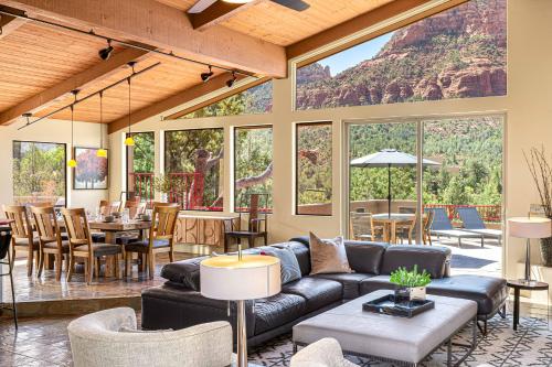 Prime Sedona Location with Saltwater Pool and Hot Tub in Sedona, United States