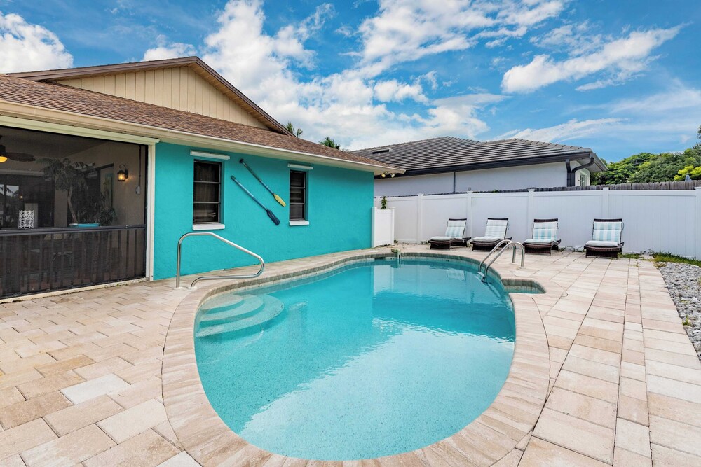 Private Pool Sunroom Beach Escape at Manatee - photo 30